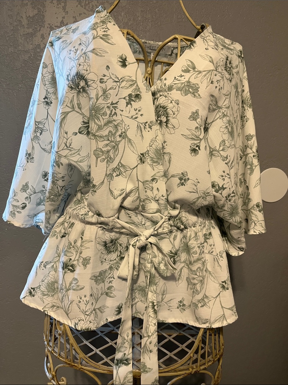 Sweet Rain White Tunic with Green Floral Print and Tie Waist